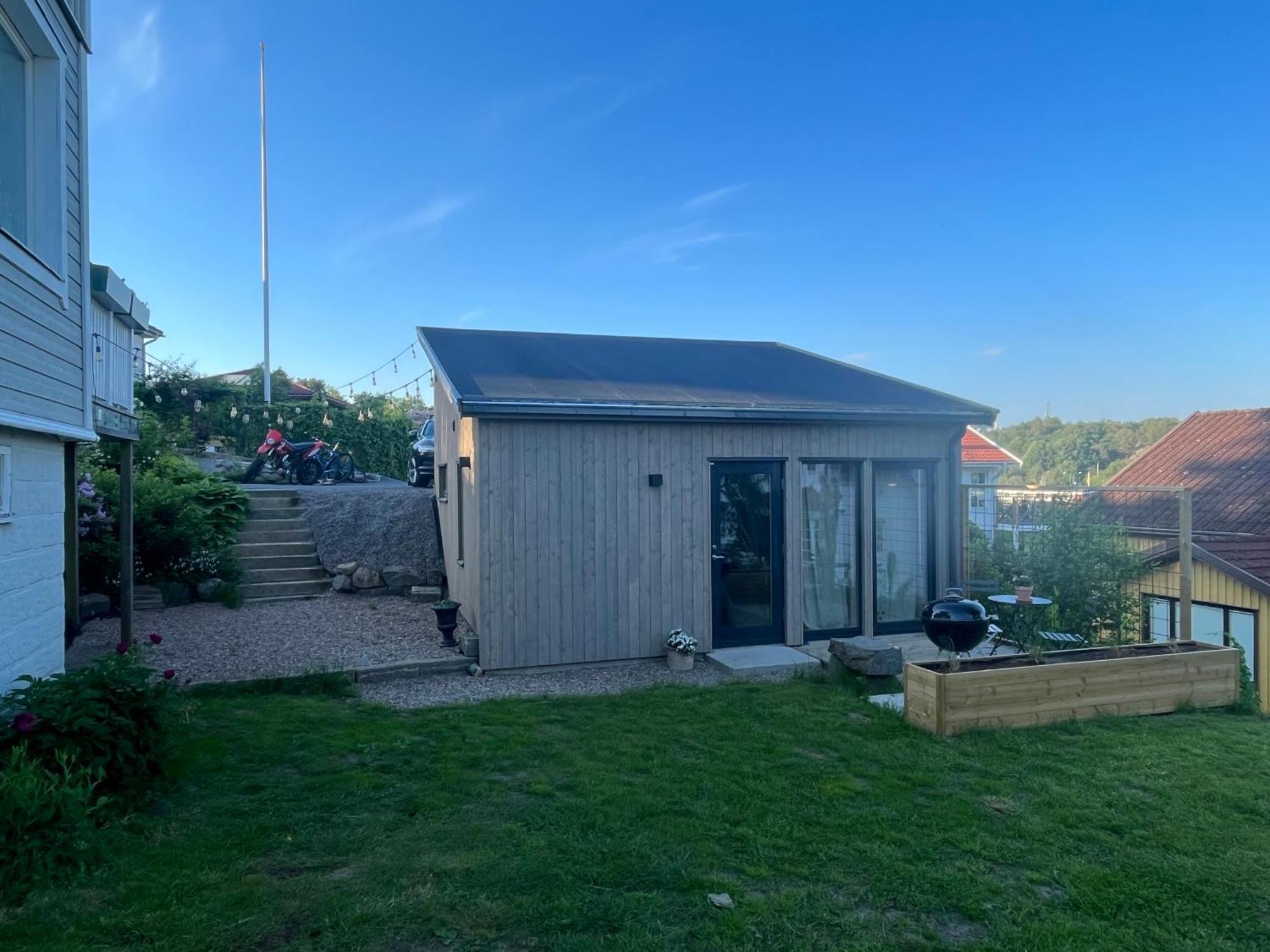 Mysigt Attefallshus Med Naerhet Och Hav Lägenhet Göteborg